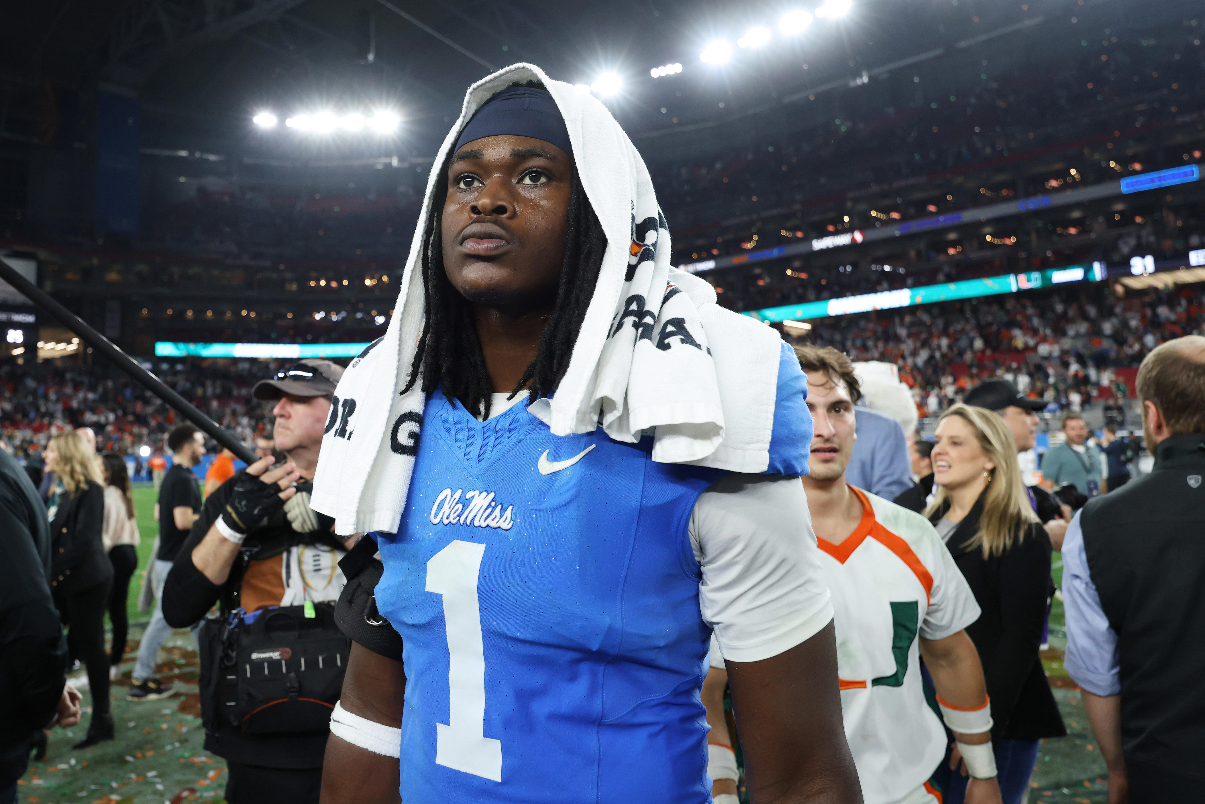 What LSU owes Ole Miss football for landing Princewill Umanmielen, per report<br><br>