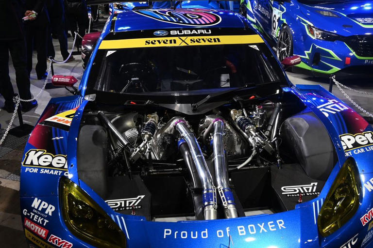EG33型ベースのエンジン搭載するスバルGT300、昨年型マシンから既に6気筒ナイズ……心臓入れ替えた今季型こそ完成系だ