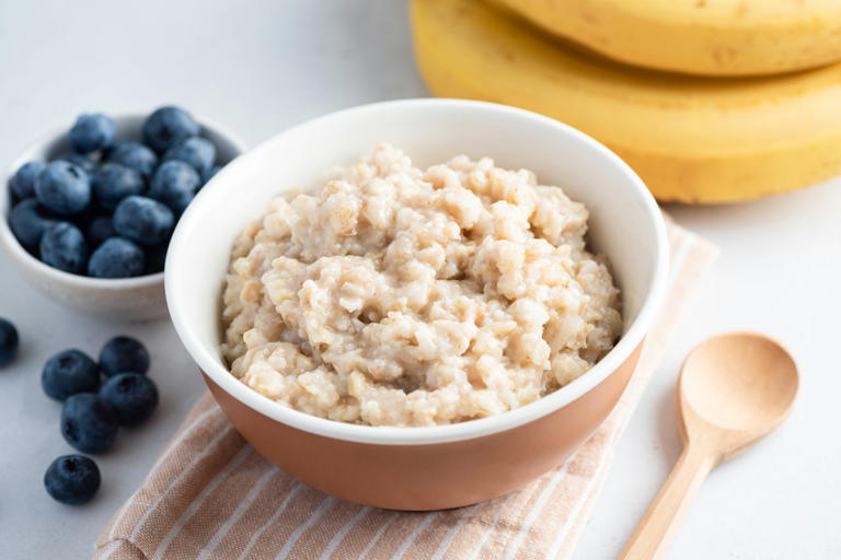 Oatmeal can be the base of a snack or a part of a hearty breakfast. Credit: Arx0nt / Getty Images
