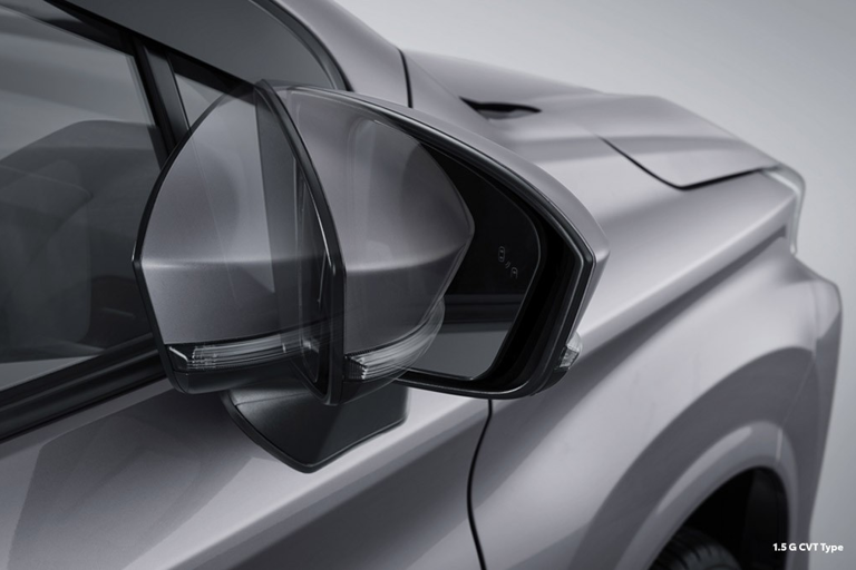 Perbedaan Veloz dan Avanza