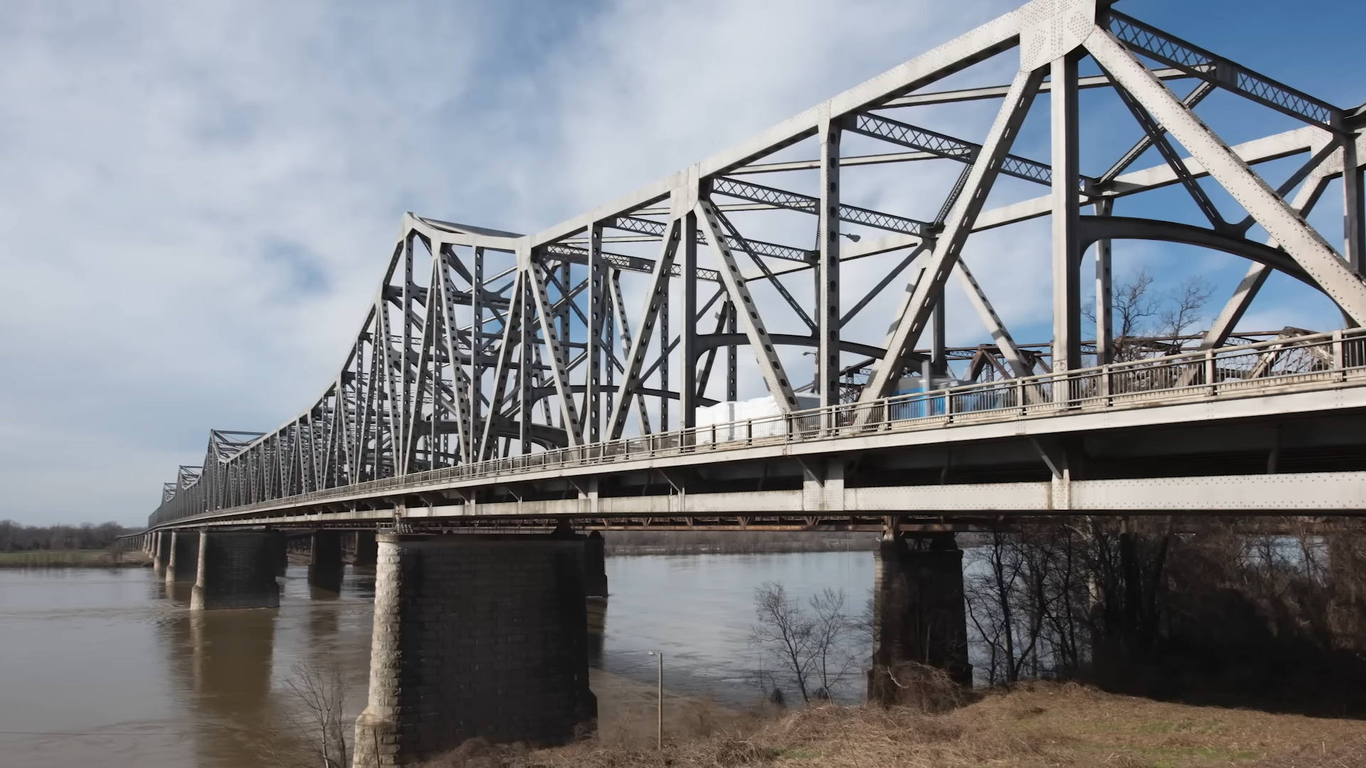 How a 3-inch sensor saved an entire bridge from failing