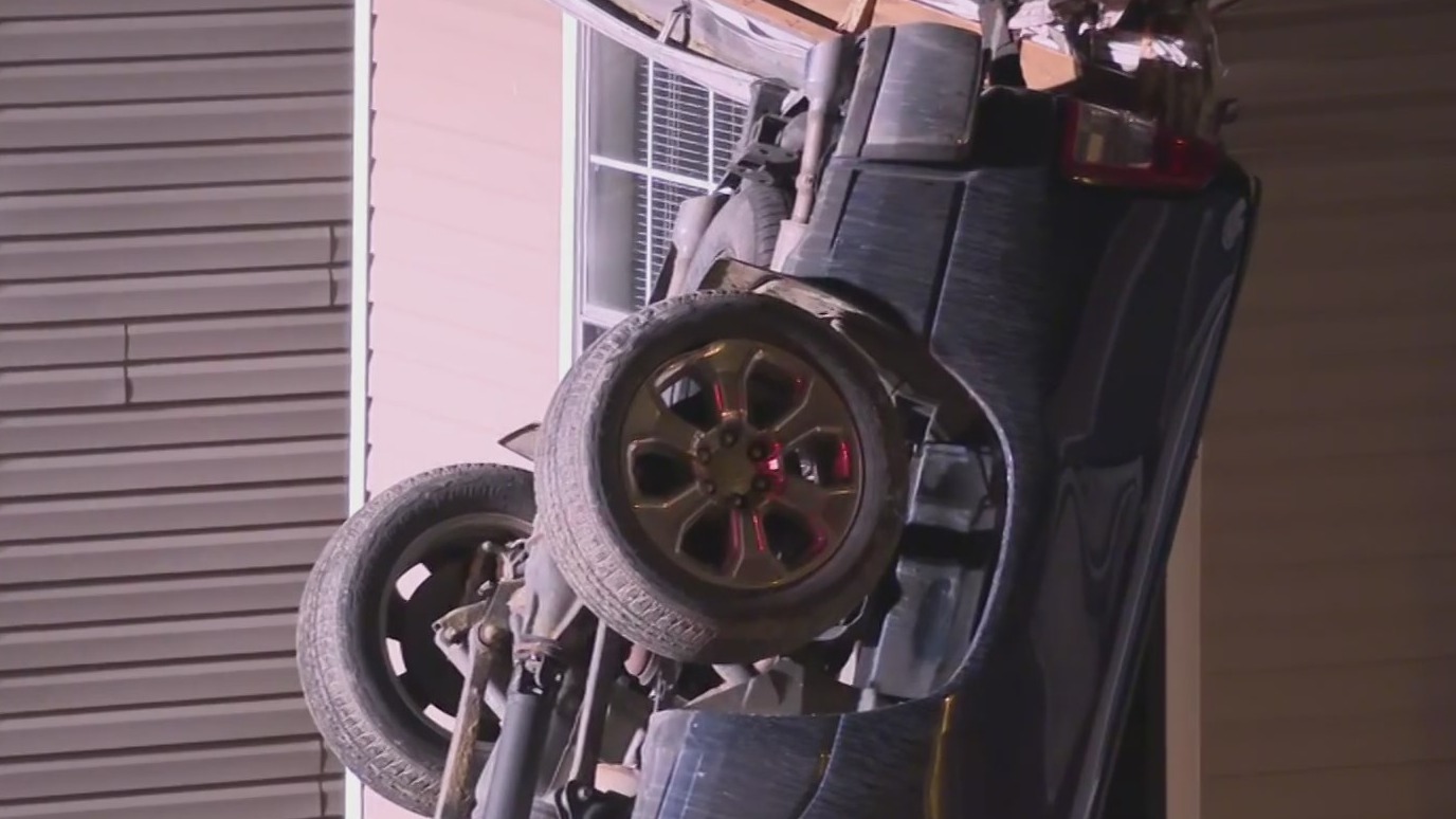 Truck lands on hood, slams into Robinson Township apartment building