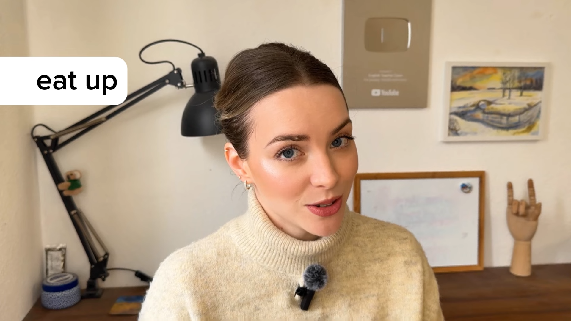 This is the ultimate list of eat phrasal verbs you should learn