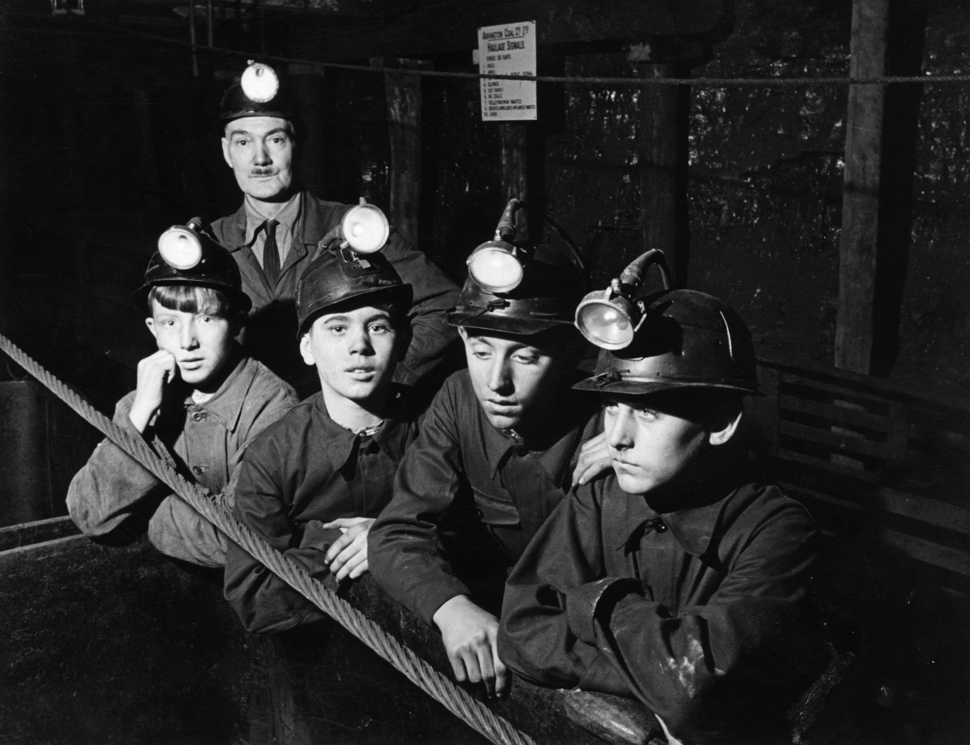 27 nostalgic photos capture forgotten way of life across the North East ...