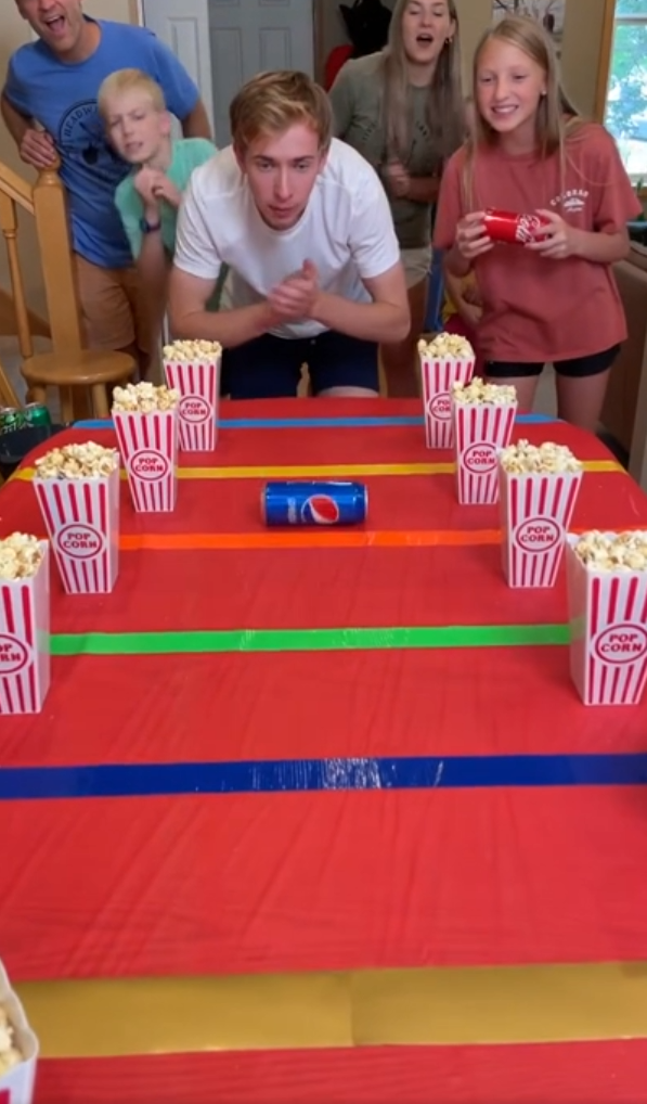 Jumbo popcorn prize challenge – fun for kids and family