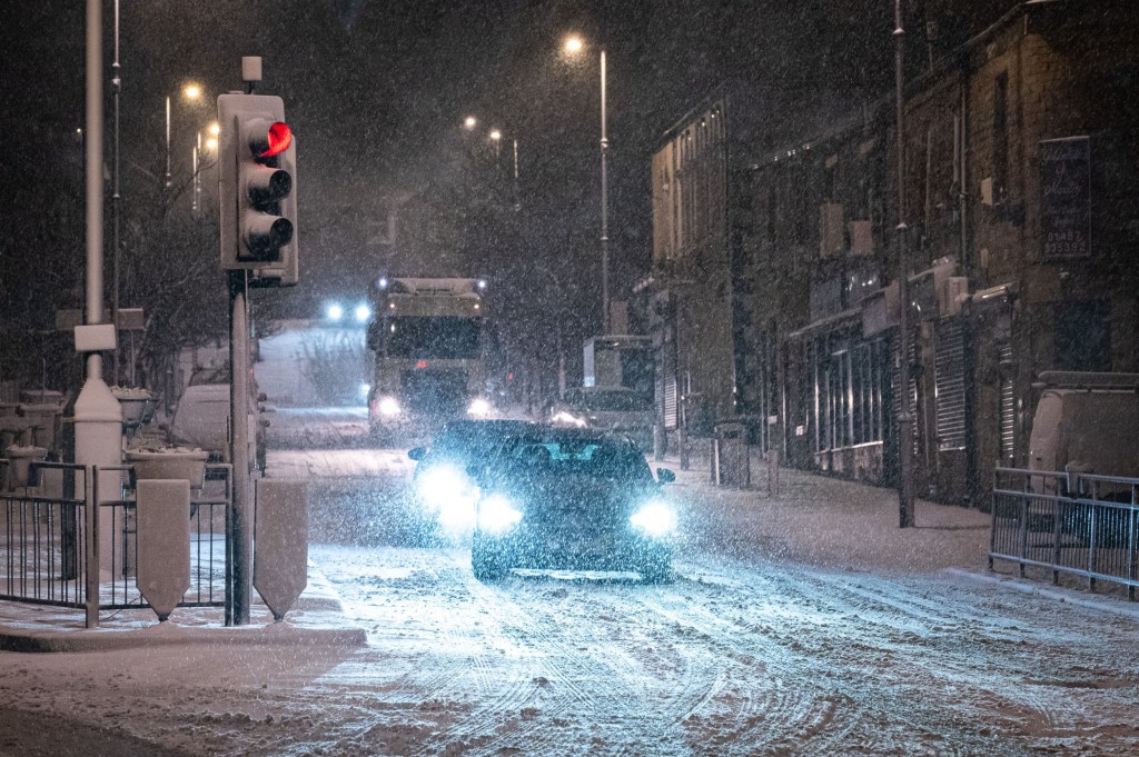 Thousands without power after 100mph storm Goretti brings 'worst UK ...