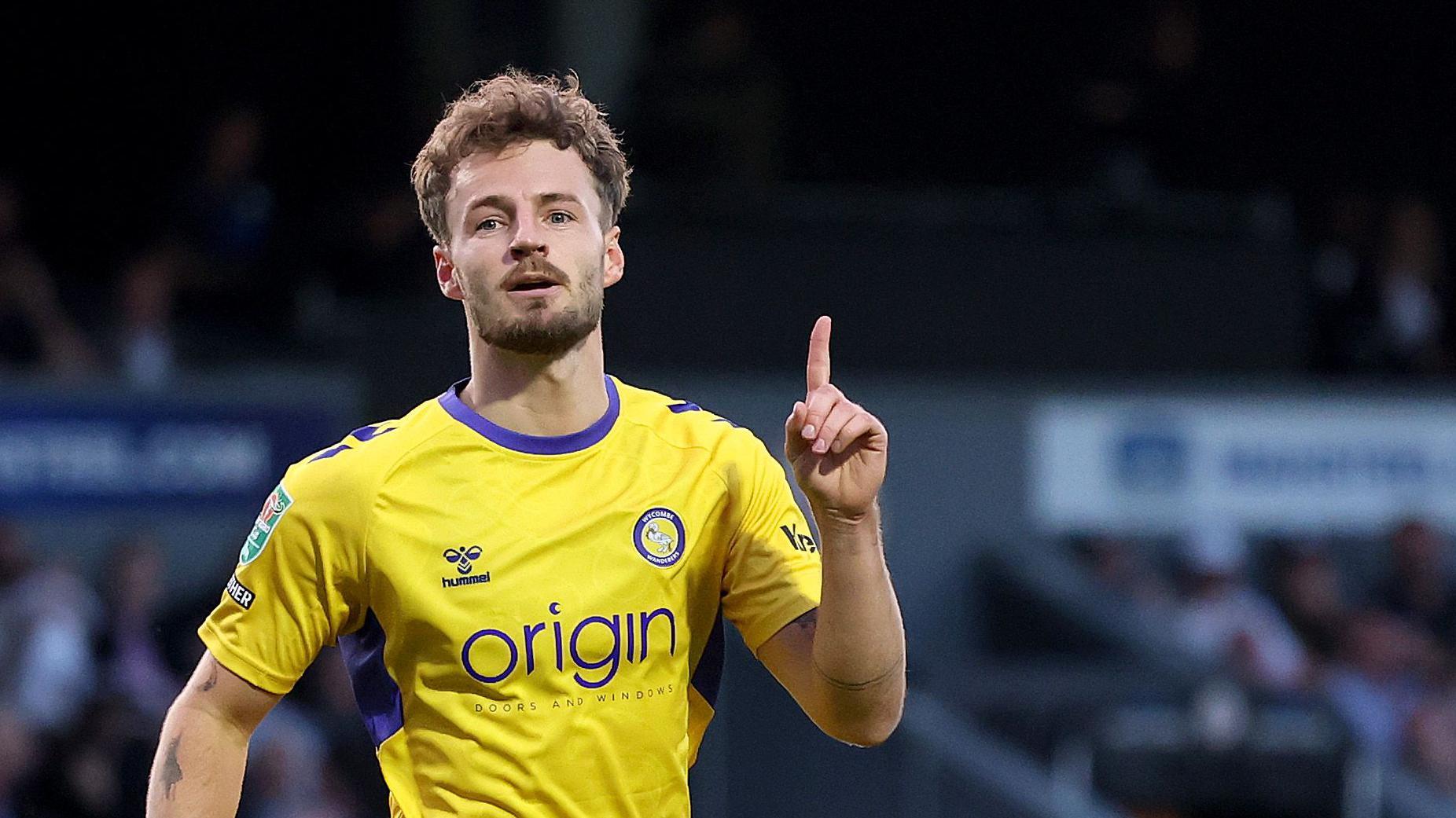 Westergaard leaves Wycombe for Valerenga