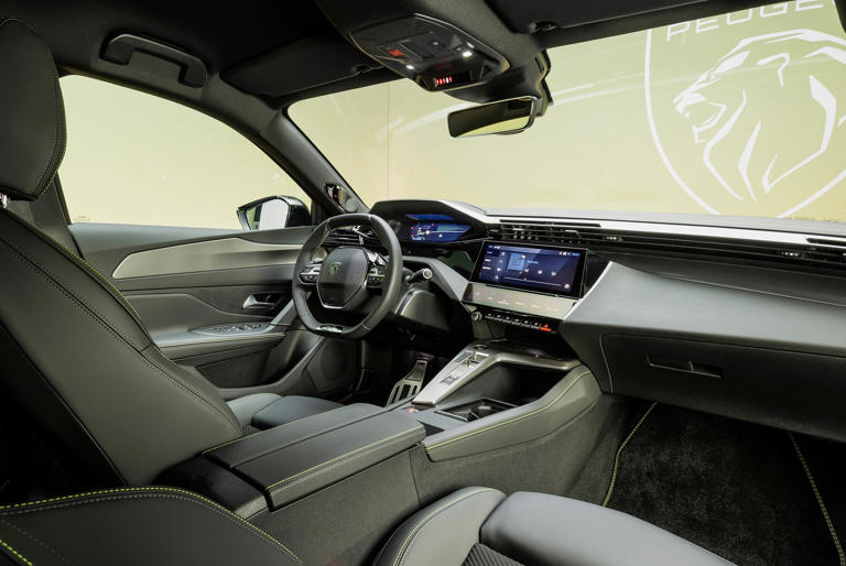 Peugeot 408: Details, pics and specs of new updated version for 2026