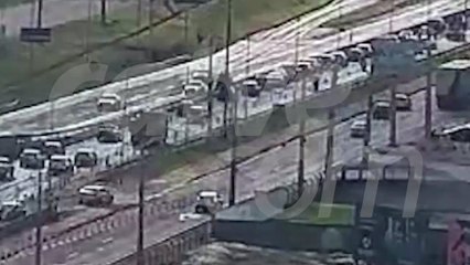 Câmera da CATVE flagra como aconteceu acidente com viatura da PM em ...