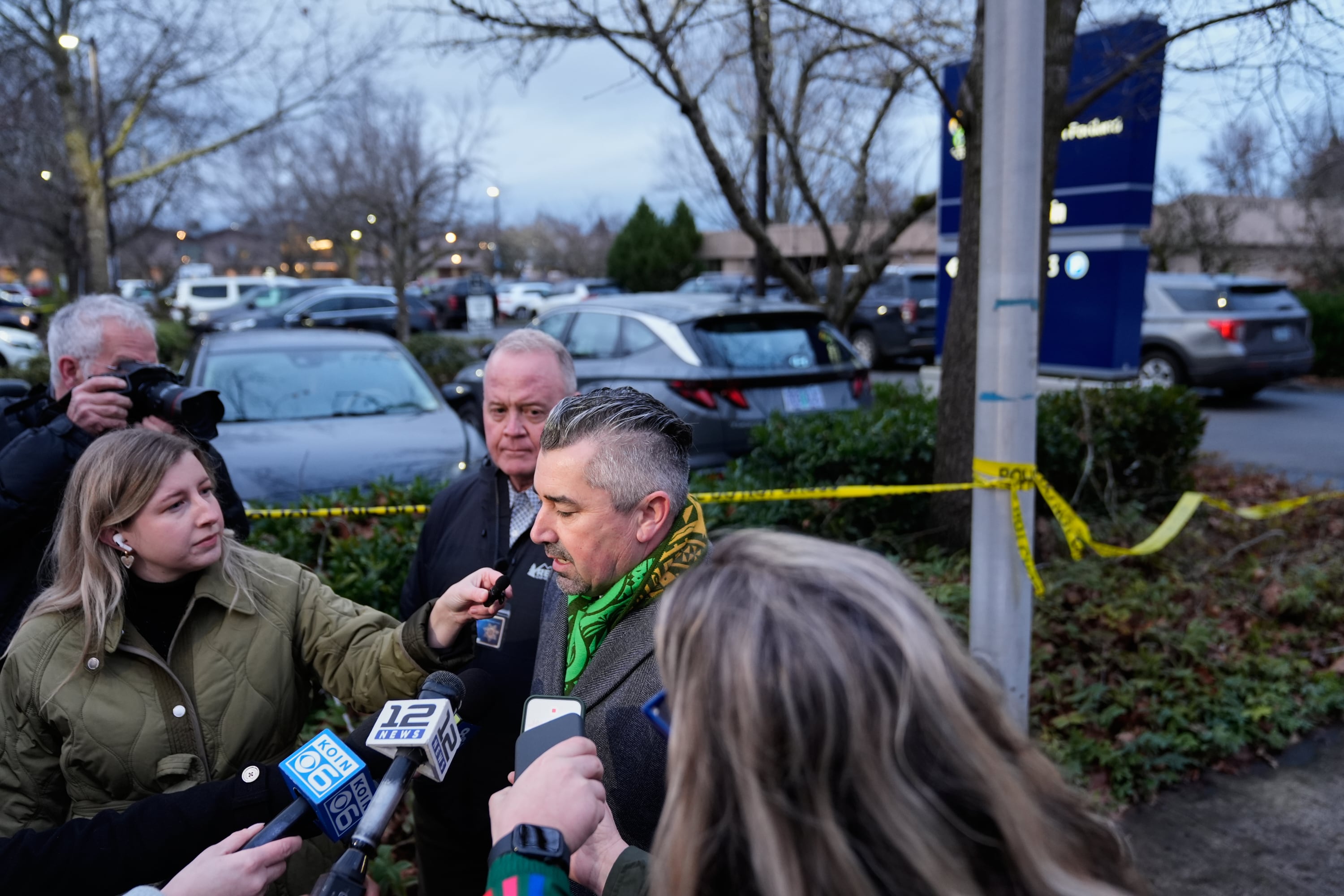 Homeland Security identifies the two people shot by federal agents in ...