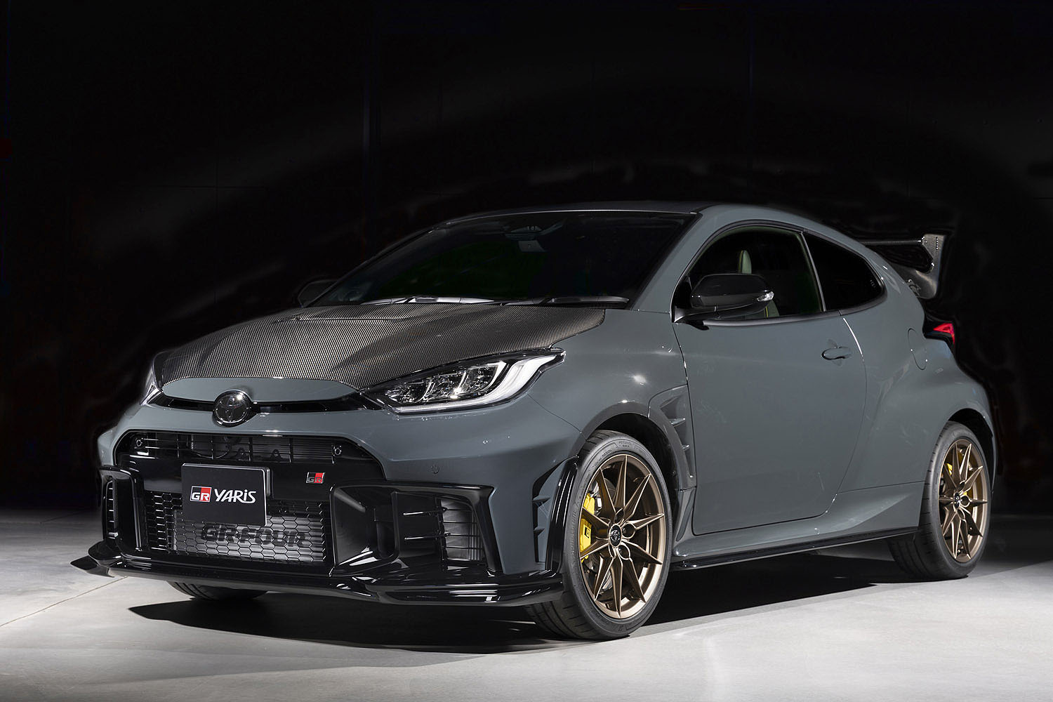 トヨタがニュルブルクリンクで鍛えた特別な限定車「GRヤリスMORIZO RR」を発表【東京オートサロン2026】