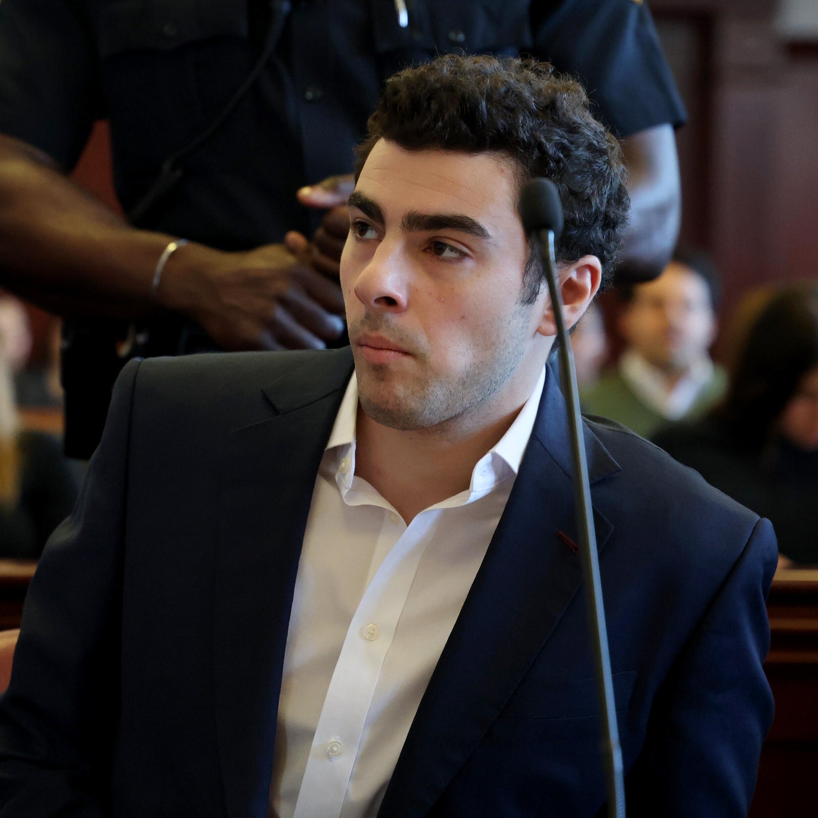 Luigi Mangione's lawyers seek to block death penalty in key court hearing