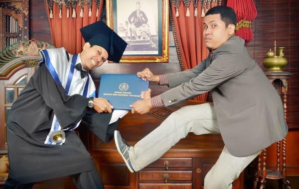 7 bisnis yang cocok buat fresh graduate untuk dapatkan uang