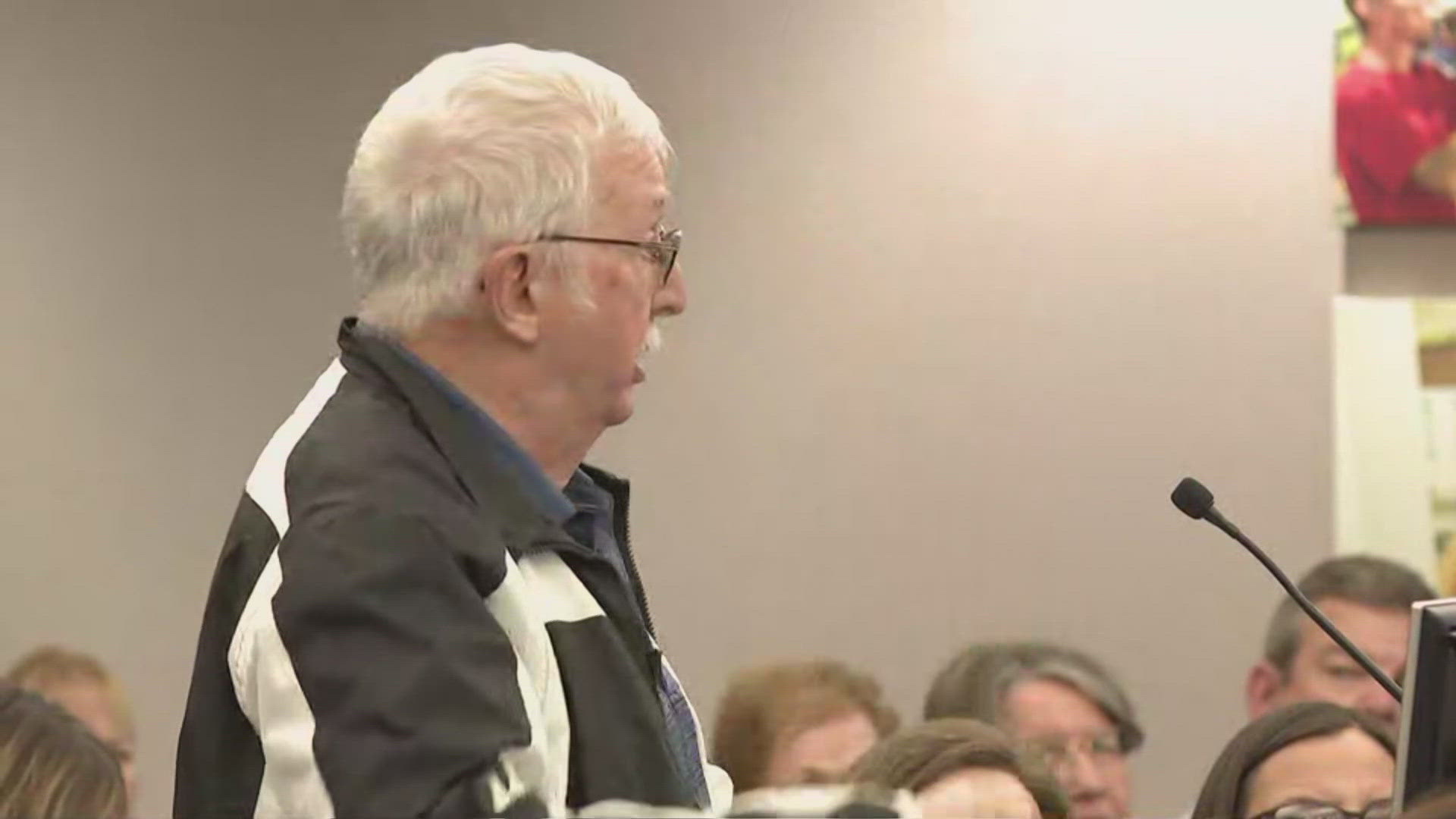 Peoria USD teachers, students react to proposal that would close two ...