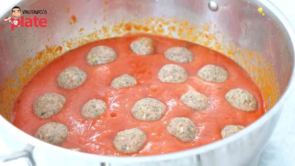 How to make the best Italian meatballs ever