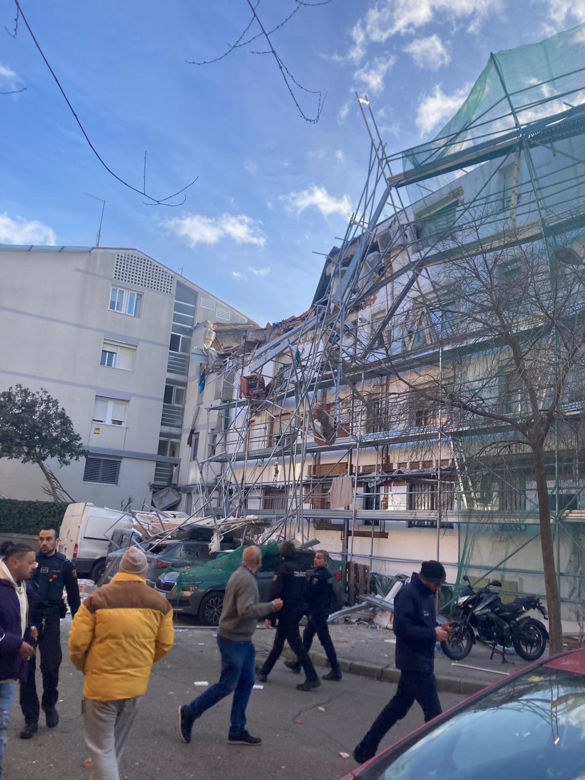 Un muerto y tres heridos por una explosión de gas en Carabanchel (Madrid)