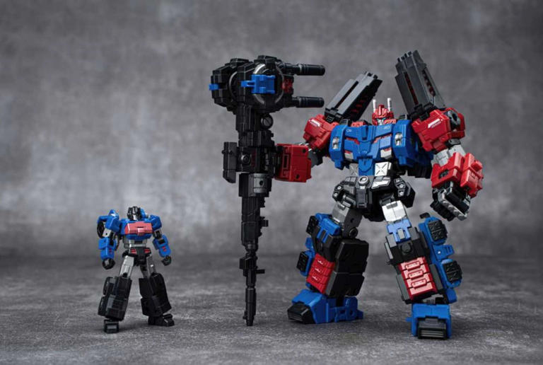 Ultra Magnus takes his darkest form in new Transformers release