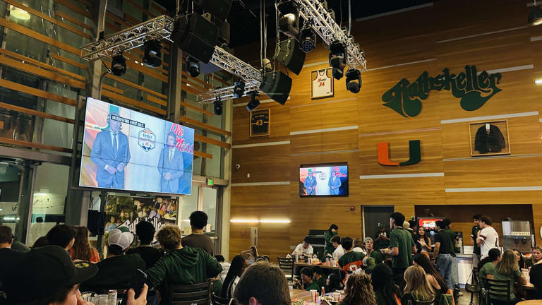 'Canes for life! UM students celebrate team's ticket to championship game