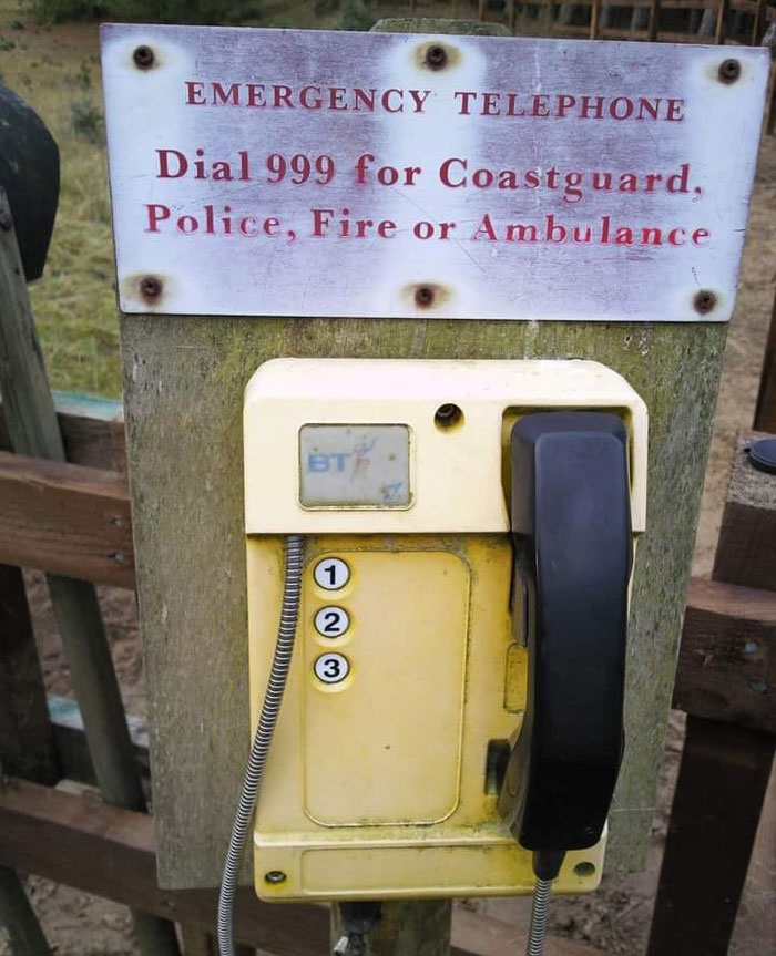 “No Context Required”: 45 Funny Images That Defy Explanation