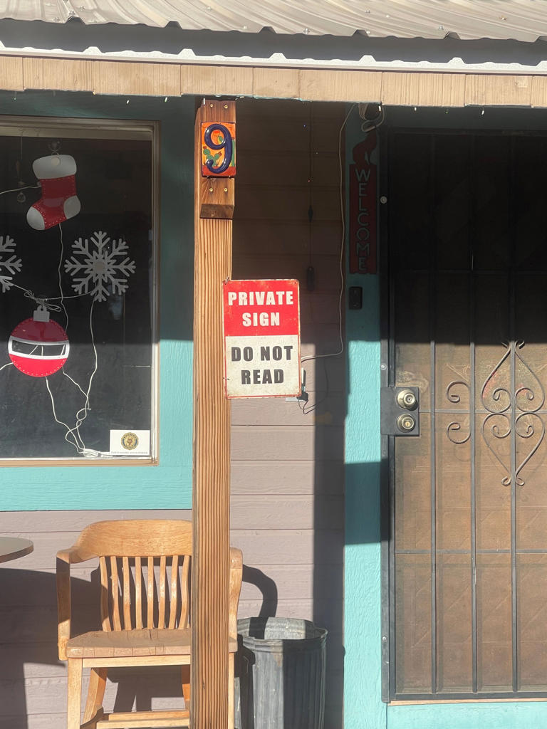 17 signs so funny, I had to stop, drop, and roll