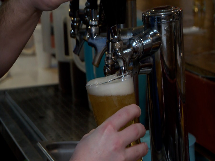 Old Oak Taproom wins Tri-Cities best pub