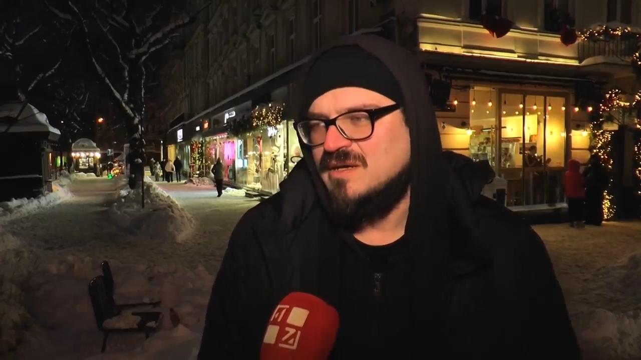 Residents of Lviv, Ukraine react in aftermath of Russian Oreshnik ...