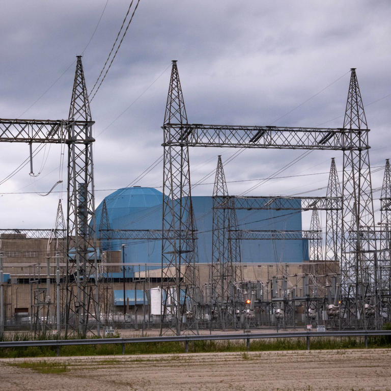 Meta signs 3 deals for nuclear energy to power AI data centers