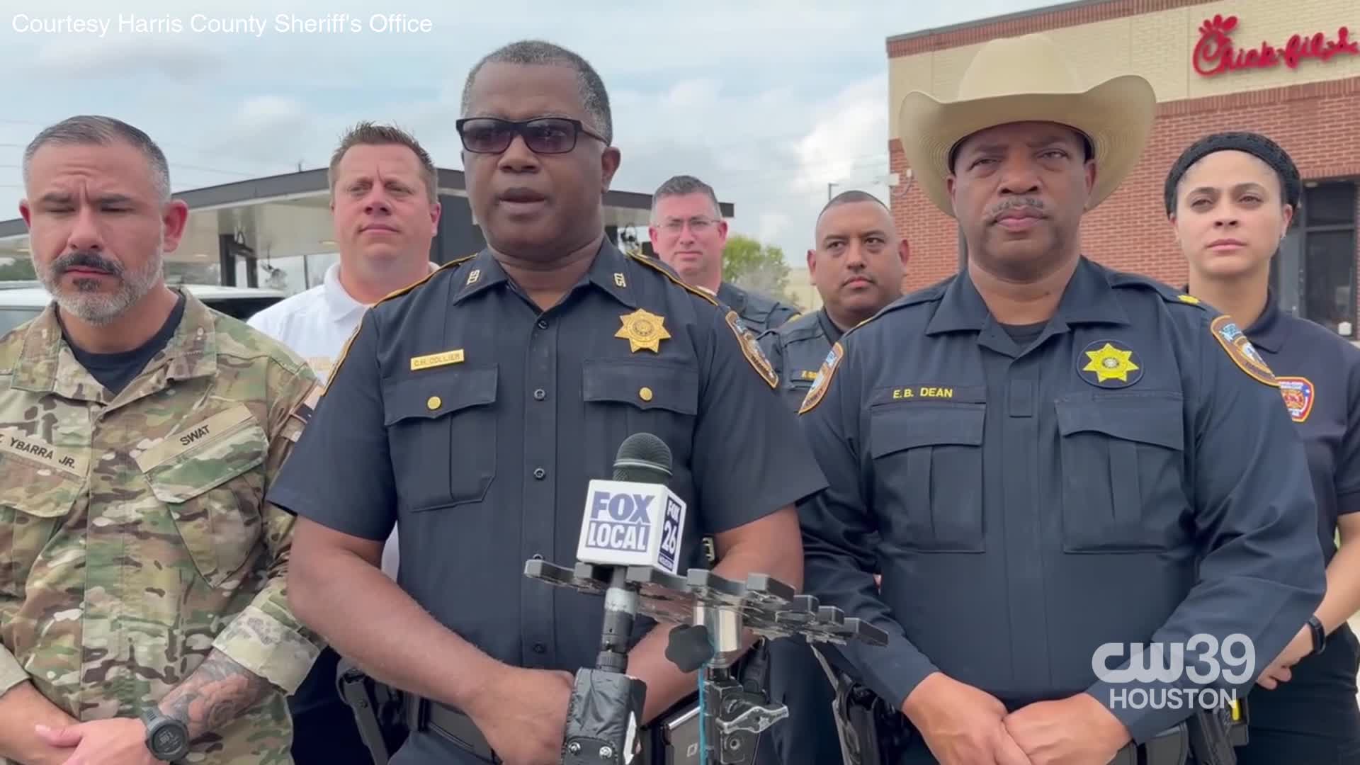 HCSO gives update after man arrested after climbing on roof of Chick ...