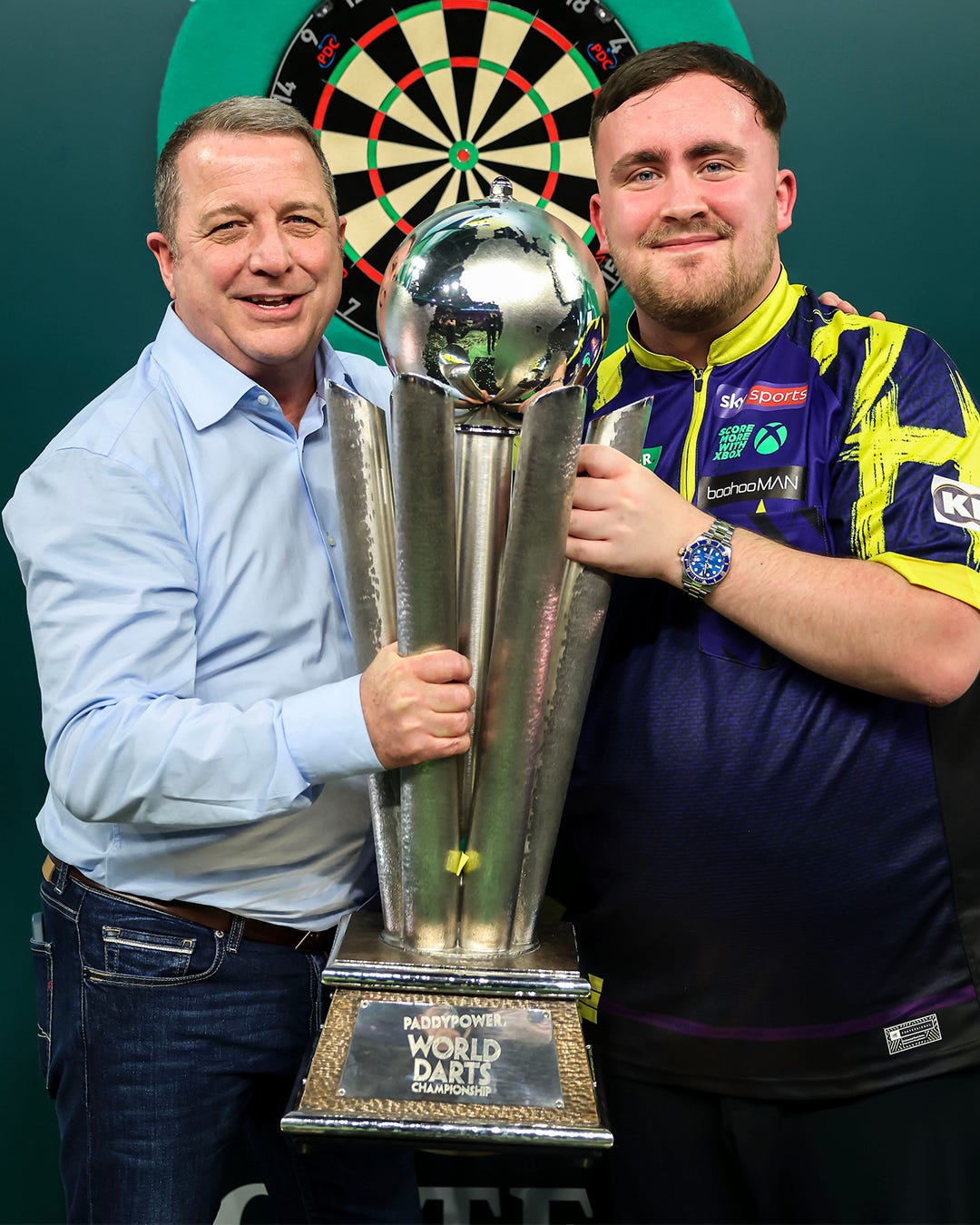 Target Darts en plein dans la cible
