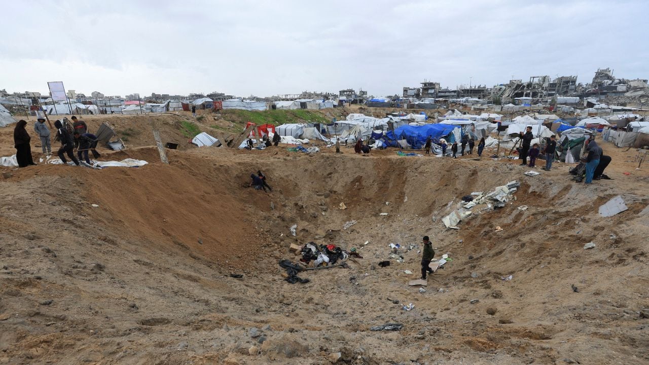 4 children among 13 killed in Israeli strikes Thursday, Gaza health ...