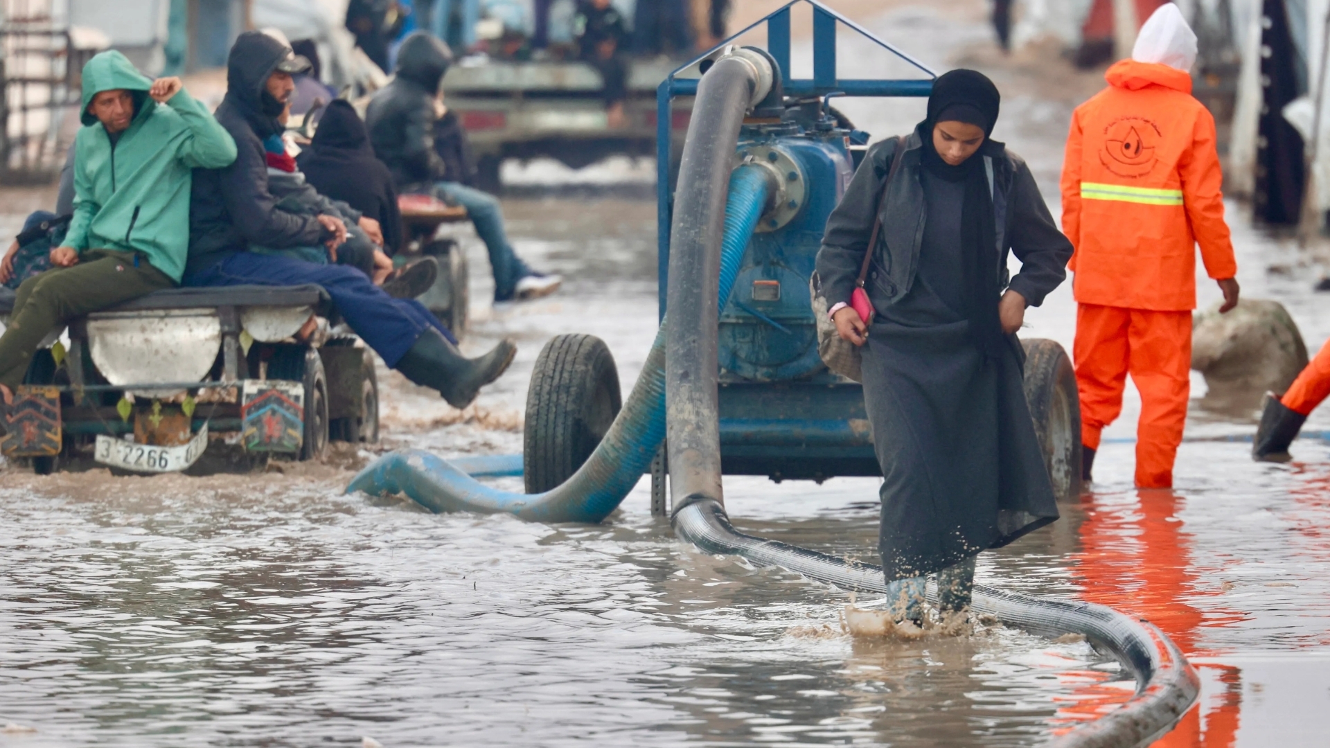 Palestinians struggle to find shelter as heavy rain batters the Gaza Strip