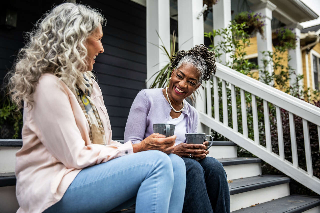 Savvy senior When do most Americans take Social Security?(01)
