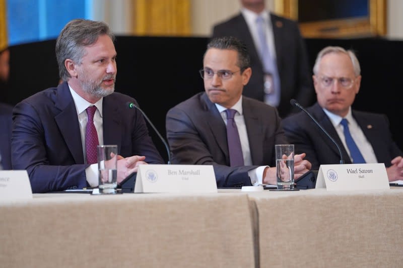 Oil executives resist push by Trump to invest in Venezuela