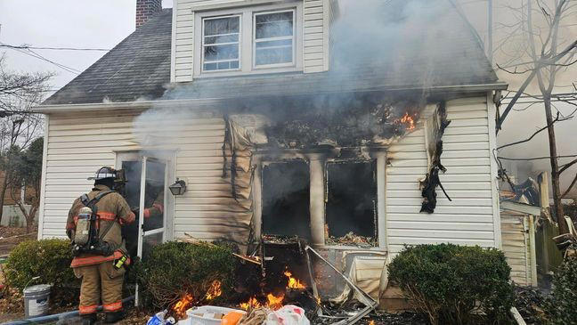Crews respond to fire in Lower Paxton Township