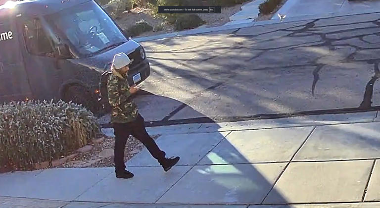 Las Vegas police search for suspect in southwest valley home burglary