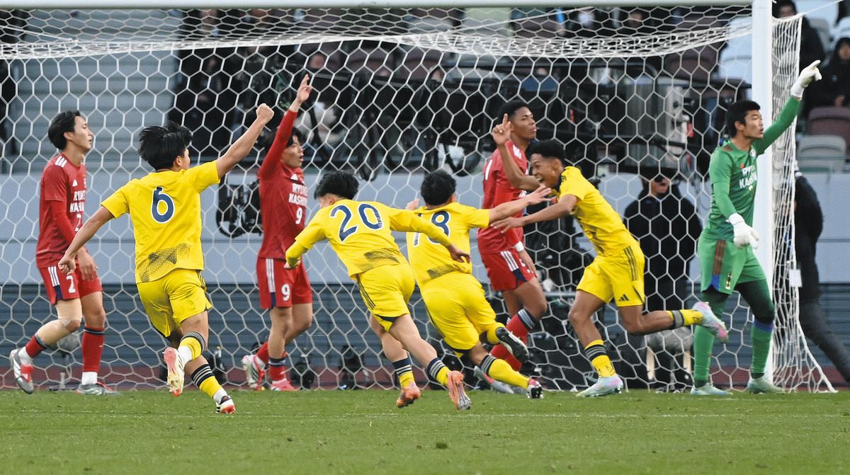 2025年度サッカー界は「茨城旋風」J1、J2、大学、U-18ユースそして