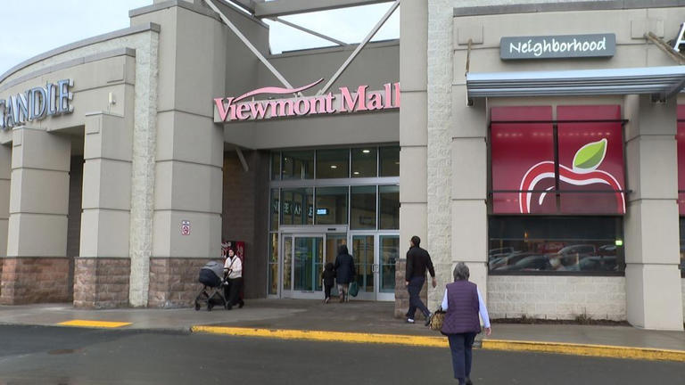 Viewmont Mall reopens
