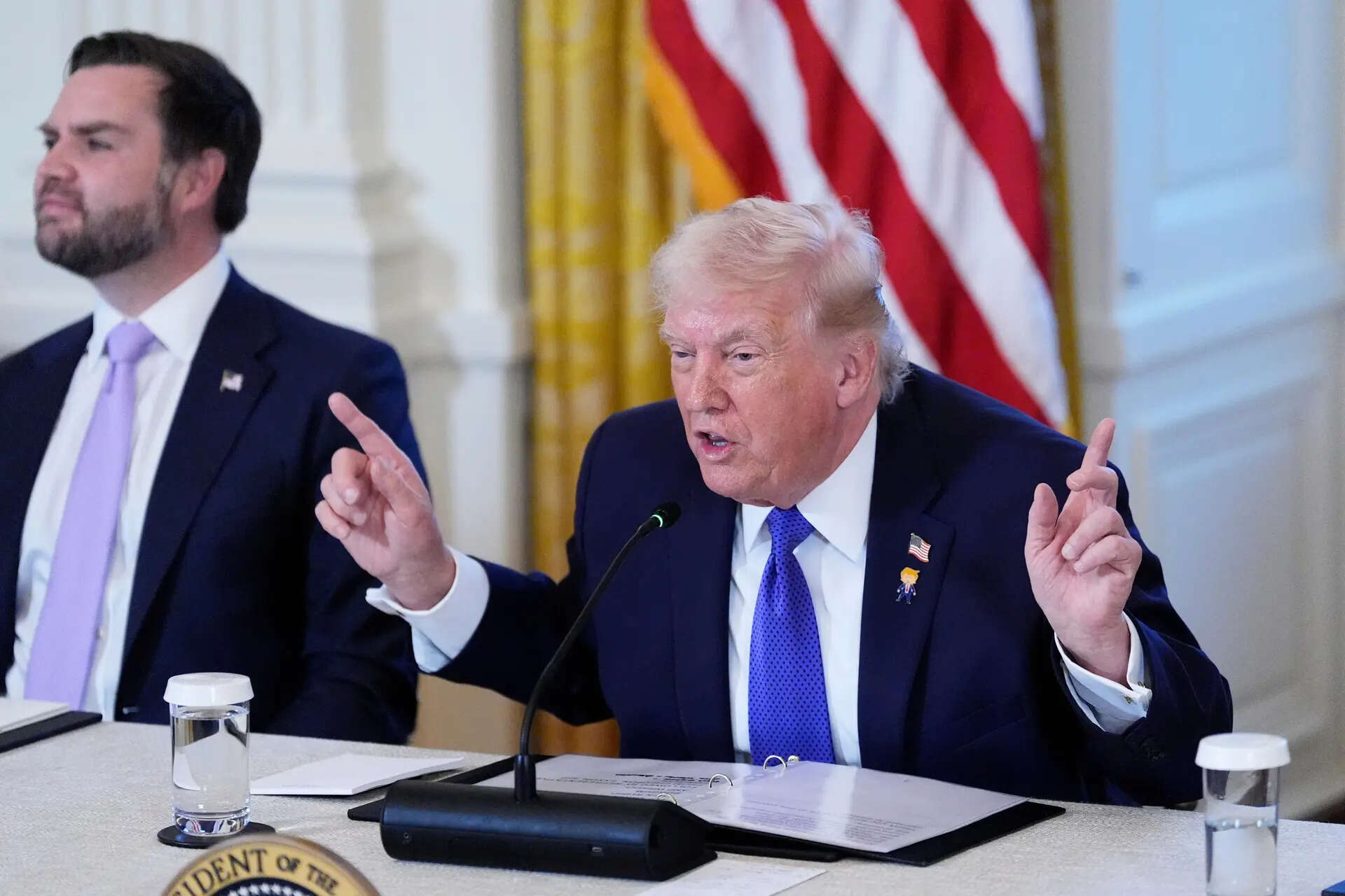 Won't let US public be ripped off! Trump puts 10% cap on credit card ...
