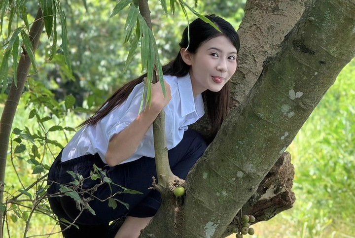 Nhan sắc diễn viên Chang Mây đang phủ sóng loạt phim giờ vàng VTV