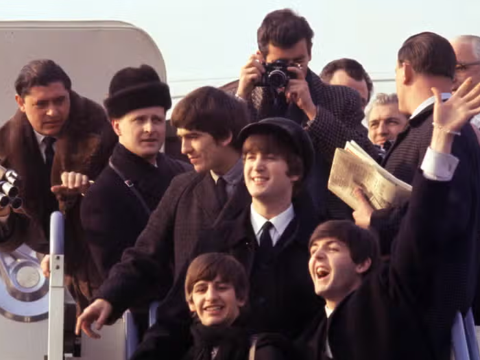 Nostalgia: Khi quá khứ trở thành kho báu sáng tạo