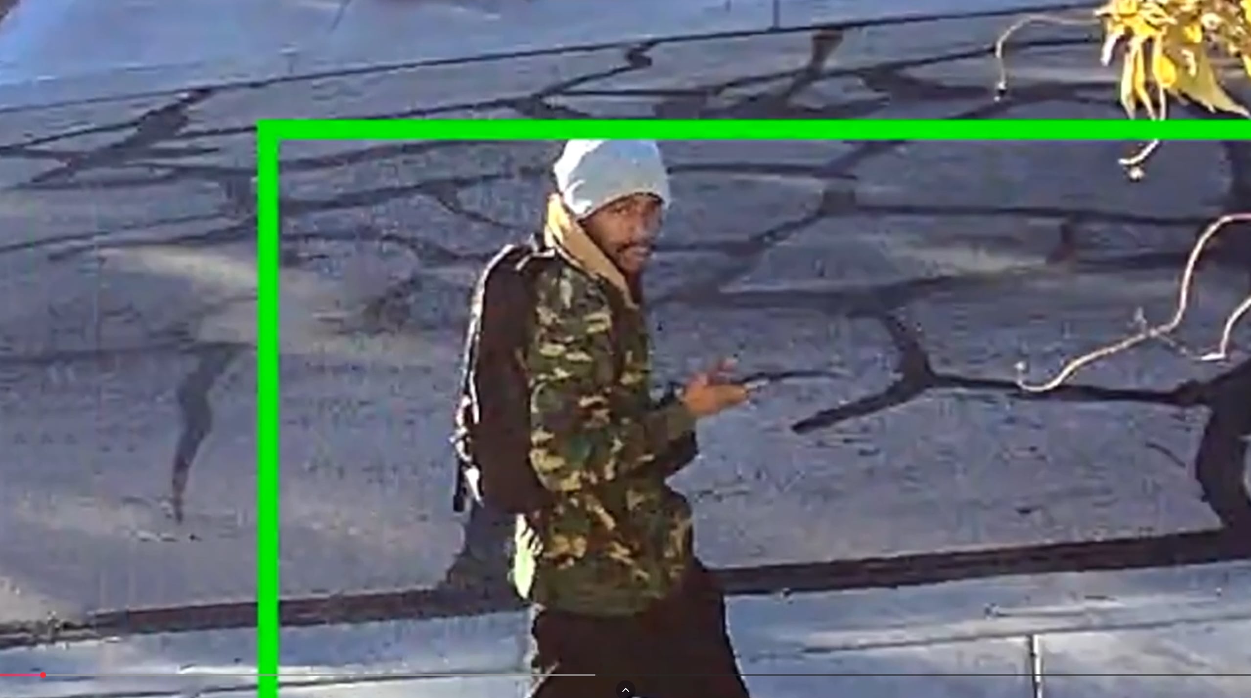 Las Vegas police search for suspect in southwest valley home burglary