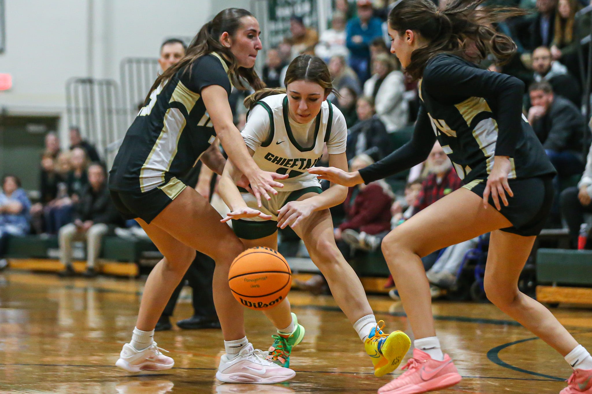 What happened in high school hoops Friday? Here are your scores and recaps