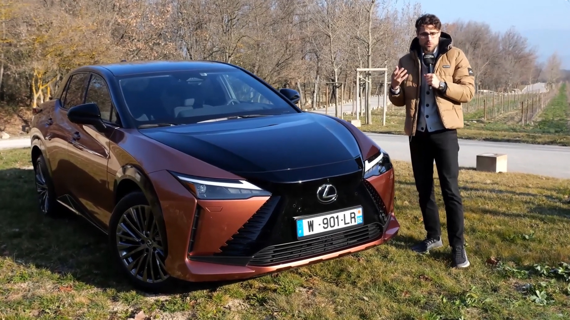 Lexus RZ 450e review of the first electric SUV