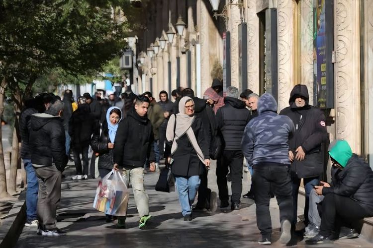 Gelombang protes meluas di Iran, krisis ekonomi berubah jadi tantangan politik serius