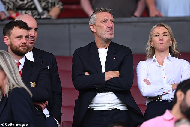 Peter Schmeichel emite veredicto sobre el director deportivo del Manchester United tras la caída de Ruben Amorim