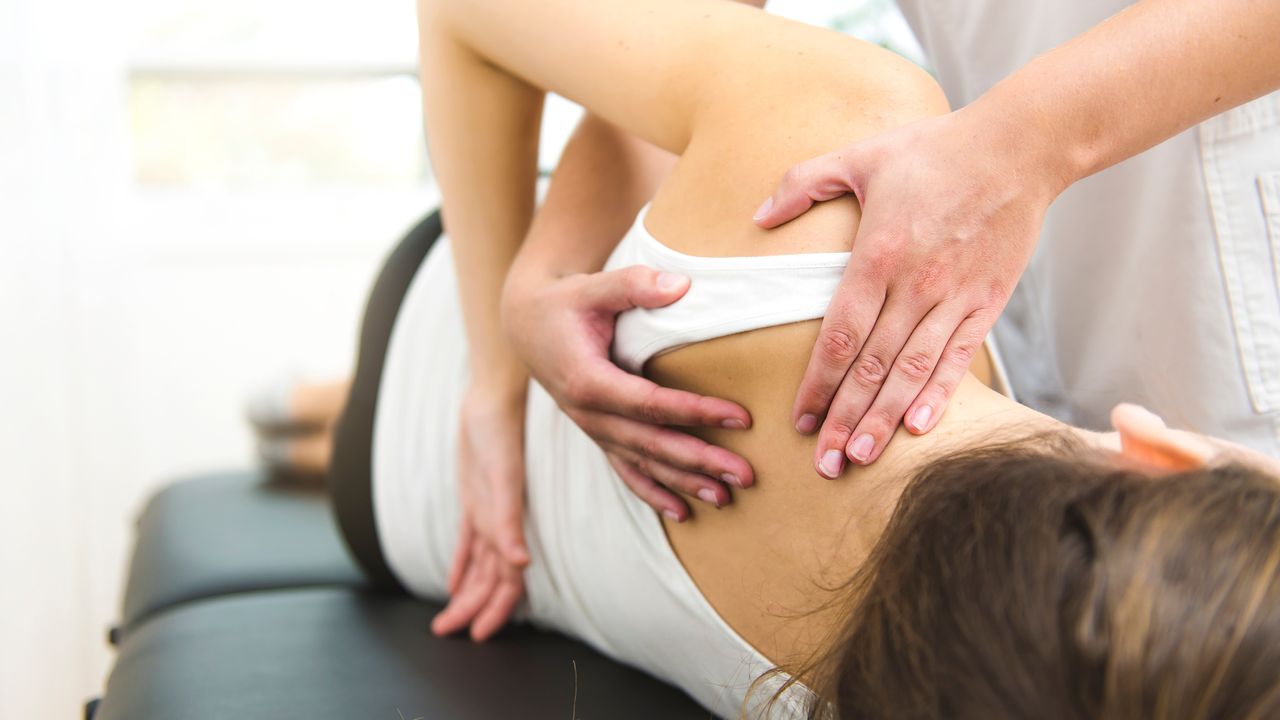 I let a stranger twist my body like a pretzel for 50 minutes — here's ...