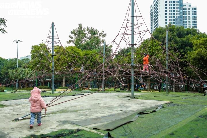 Công viên xuống cấp lột xác thành khu vui chơi hiện đại ở Hà Nội
