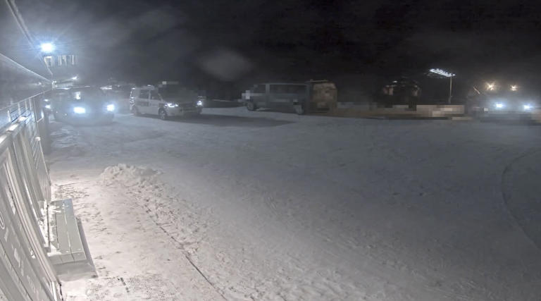Nødetater rykket ut til Gaustatoppen etter melding at fem tenåringer hadde gått seg vill lørdag kveld. Foto: gaustatoppen.no / NTB