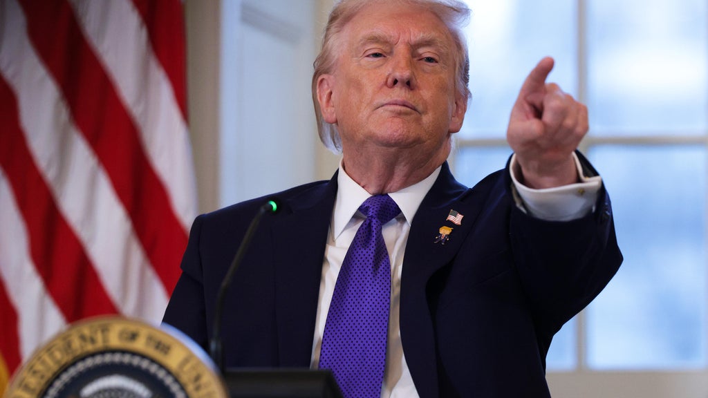 Trump to speak to Detroit Economic Club, tour Ford plant during ...