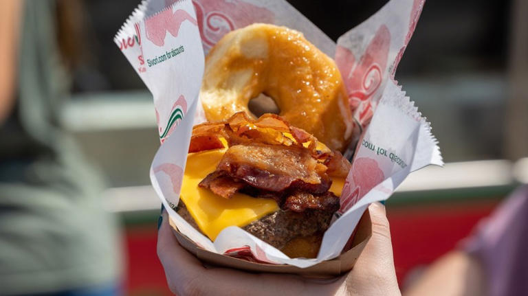 10 over-the-top fair foods everyone should try at least once